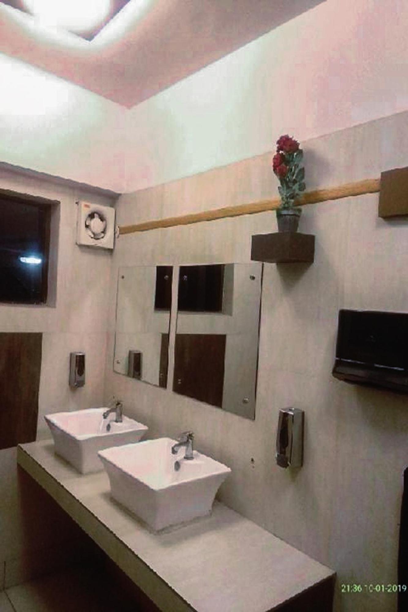 The Kei Inn & Suites Hotel Near Salt Lake كولكاتا المظهر الخارجي الصورة